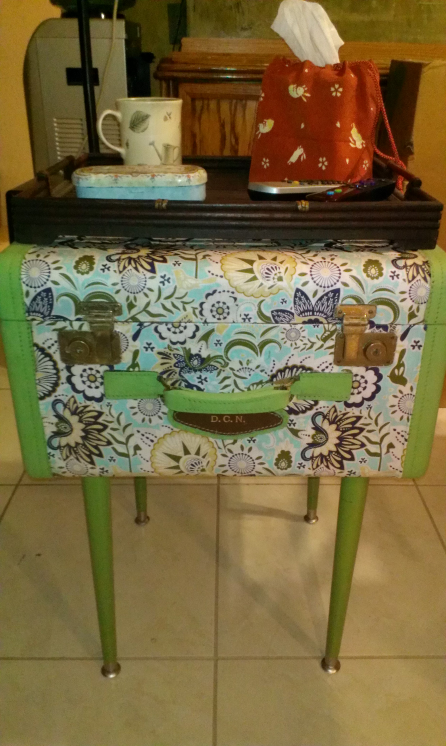 Turn a Vintage Suitcase into End Table