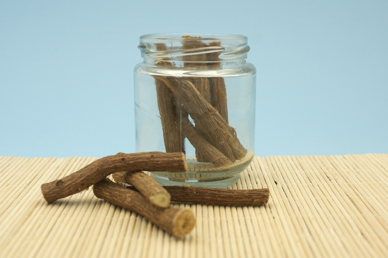 licorice root in glass jar